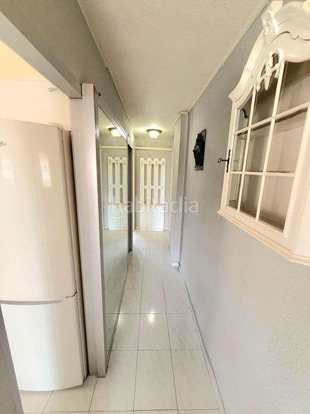 Foto 6338a501-a90c-40ee-ba6d-8b2d3963bbd5. Apartament amb aparcament piscina a Playa Levante Benidorm