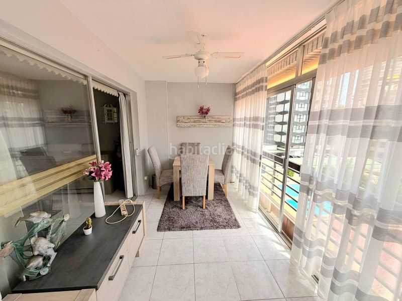 Foto e879aaf2-6aea-42c7-9e4e-bfc7a608cbd1. Apartament amb aparcament piscina a Playa Levante Benidorm