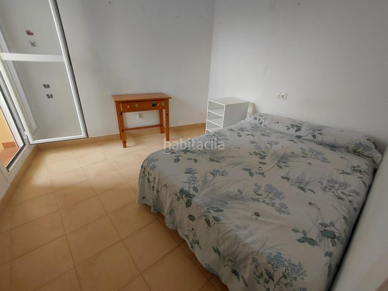 Foto 0cf25323-d0bd-4578-8426-7fe128d79cc0. Apartament amb piscina a Via Parque Benidorm
