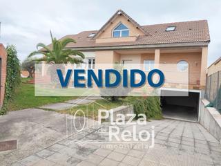 Chalet à Calle vicente aleixandre 74