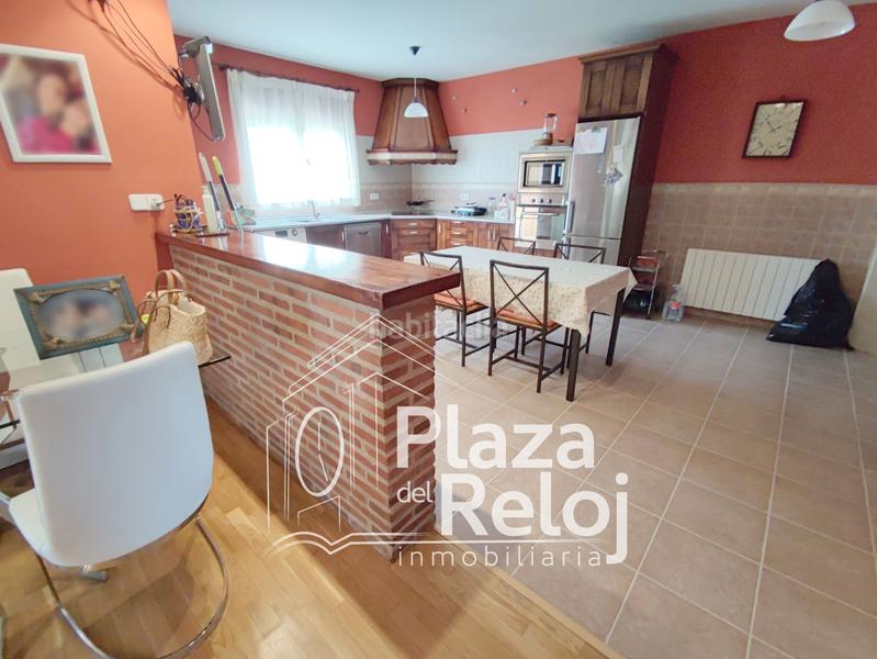 Foto 7c85dd91-a1e9-4391-b929-a1da6a5c29f8. Chalet en urbanización gran chaparral 2 71 en Pepino