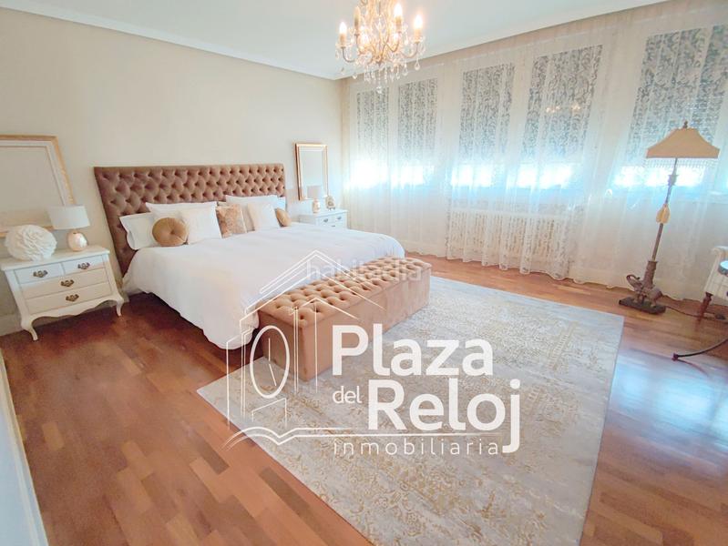 Foto b665a1ae-a25f-451b-ac93-95a0395cf305. Chalet en Pepino