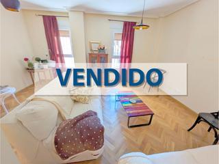 Appartement à Calle padre salmerón 6. Inmobiliaria plaza del reloj - vende seminuevo -
