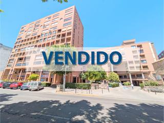 Etagenwohnung en Calle de cabeza del moro 5. Inmobiliaria plaza del reloj - vende vivienda en zona de la ribe