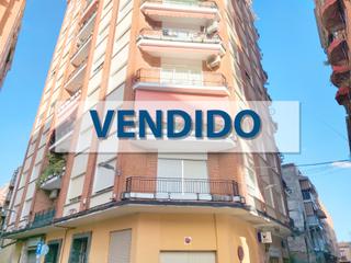 Flat in Plaza de santa leocadia 7. Inmobiliaria plaza del reloj - vende zona casco antiguo -