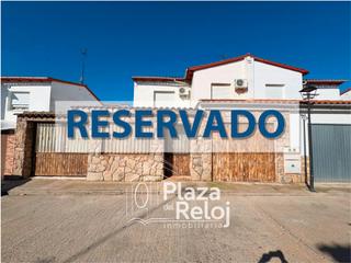 Casa a schiera in Calle peatonal 70. Chalet adosado en venta en calle peatonal, 68