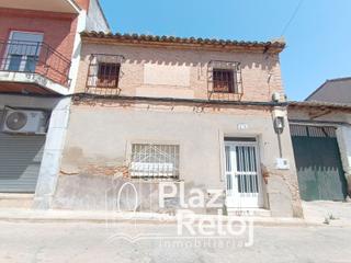 Mas  Calle del barrio de las cruces 16. Se vende casa rustica en calera y chozas