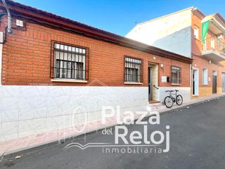 Masia  Calle hospital 18. Se vende casa rustica en la pueblanueva