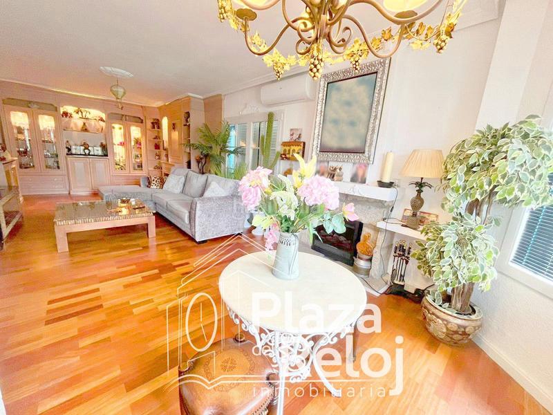 Foto c525ff50-2e94-48d4-adc6-47068a020191. Chalet en calle de la victoria 188 en Pepino