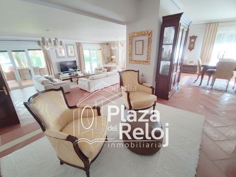 Foto 2bc7e192-e68b-4e4f-be68-e37eb8dd8146. Xalet amb piscina a Pepino