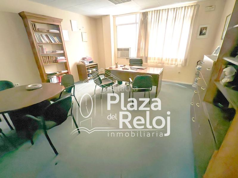 Foto 5143c0f1-19e5-4aa5-91f9-c01026edb2dd. Local comercial en avenida toledo 31 en Centro-Corte Inglés Talavera de la Reina