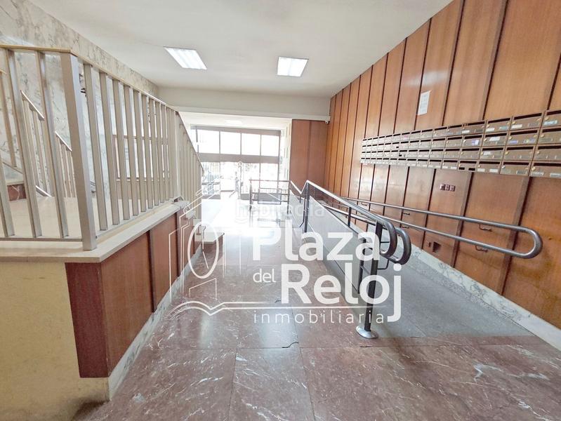 Foto e029f08c-c9ce-4d9f-80a4-673b54f95fe4. Local comercial en avenida toledo 31 en Centro-Corte Inglés Talavera de la Reina