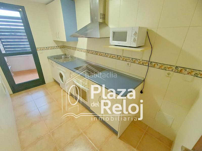 Foto 426d474d-f8a8-4ce1-a6dc-5497c3f34e0e. Appartamento con riscaldamento parcheggio in Puerta de Cuartos-Avenida de Portugal Talavera de la Reina