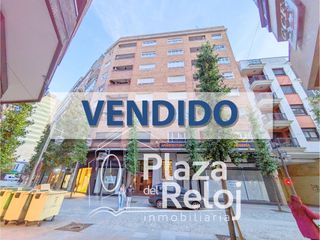 Pis a Centro-Corte Inglés. Se vende piso en el centro de la ciudad