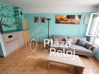 Flat in San esteban 2. Se vende piso zona universidad  puerta de cuartos