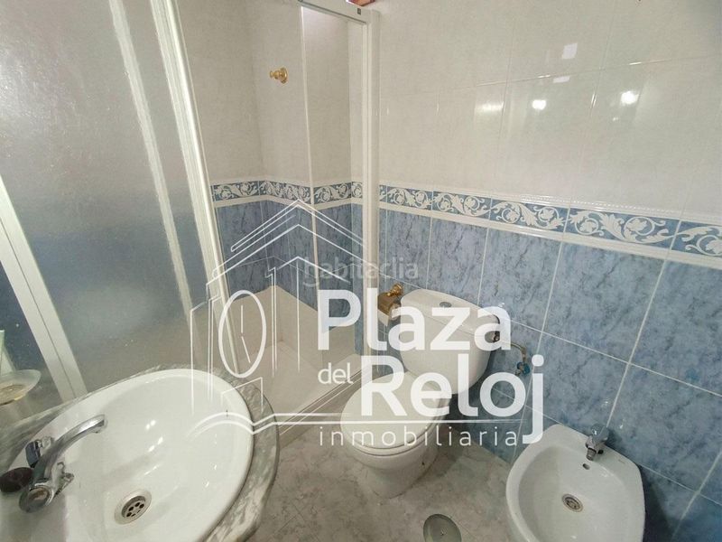 Foto 75c793f2-f95e-43c5-9df1-391a95f03145. Casa adossada a Navalcán
