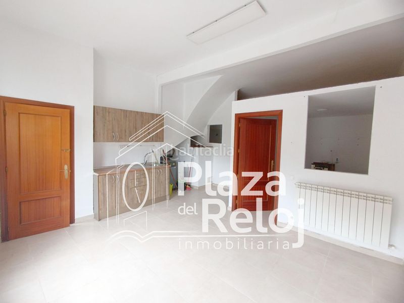 Foto de72a300-cfa4-4b14-a8f2-9bf5a2c434c7. Casa adossada a Navalcán