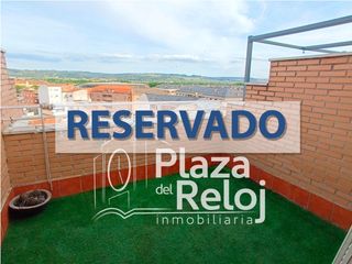 Zweistöckige Wohnung in Puerta de Cuartos-Avenida de Portugal. Se vende duplex  zona universidad