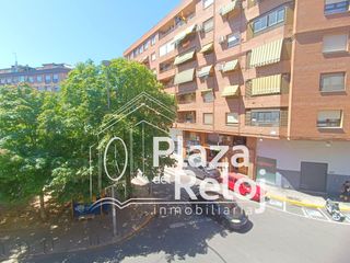 Piso  Calle gredos. Se vende piso zona centro  talavera de la reina