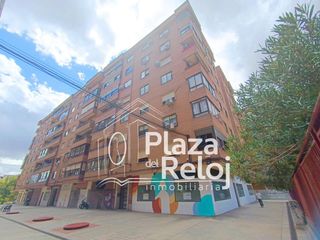 Pis  Calle zuloaga. Se vende piso en zona hospital  nuevo centro