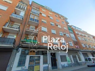 Appartamento in Centro-Corte Inglés. Se vende piso zona centro  corte inglés.