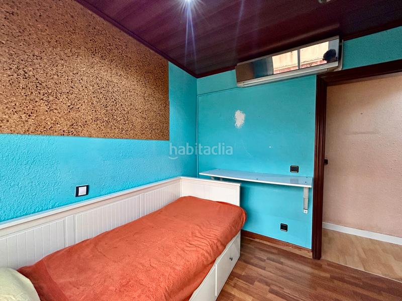 Foto 780f8e8b-5bbf-4ab8-9669-6332fa808f76. Ático (ref. 00937) ático de 54 m2 en nou barris en Barcelona