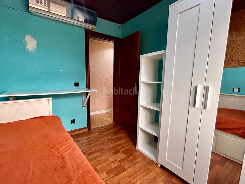 Foto a6cf95c3-6e7e-40c2-b384-ae4cabb5ac33. Ático (ref. 00937) ático de 54 m2 en nou barris en Barcelona