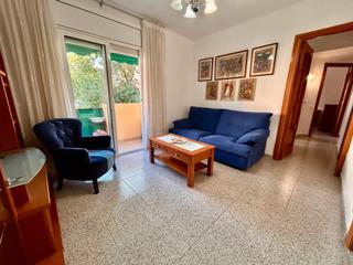 Pis  Carrer dels ferrocarrils catalans. (ref. 00945) piso de 61 m² en la marina de port