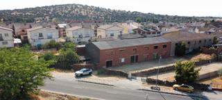 Bâtiment à usage industriel à Calle talavera 24. Nave industrial con múltiples posibilidades cerca de talavera