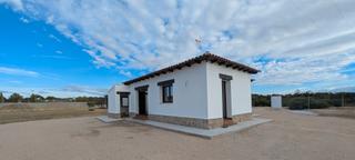 Chalet en Urbanización serr playa s 6r 38x. Eficiencia, confort y naturaleza