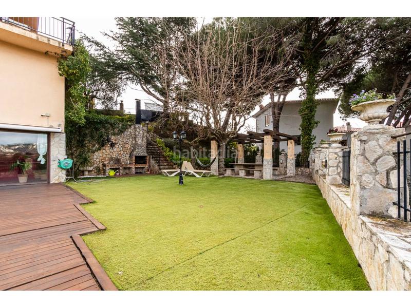 Foto 2779f89a-a927-42d1-a2d3-f17a6b2ff111. Chalet mit parking pool in Urbanitzacions Sant Pol de Mar