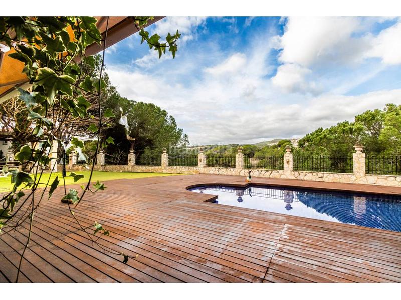 Foto 6840906f-4c87-4e93-b0d8-7fa0caca8734. Chalet mit parking pool in Urbanitzacions Sant Pol de Mar