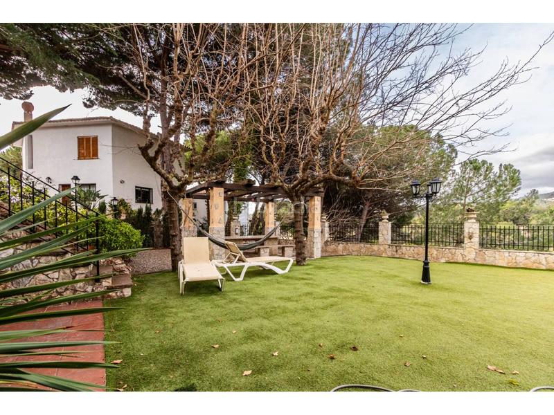 Foto 7dd390c1-3bf1-417e-b193-cd4988be0790. Chalet mit parking pool in Urbanitzacions Sant Pol de Mar