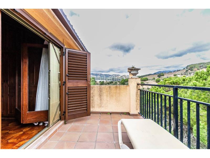 Foto e0786b1c-aa7f-4029-9b2f-7e0f1e5c0b6c. Chalet mit parking pool in Urbanitzacions Sant Pol de Mar