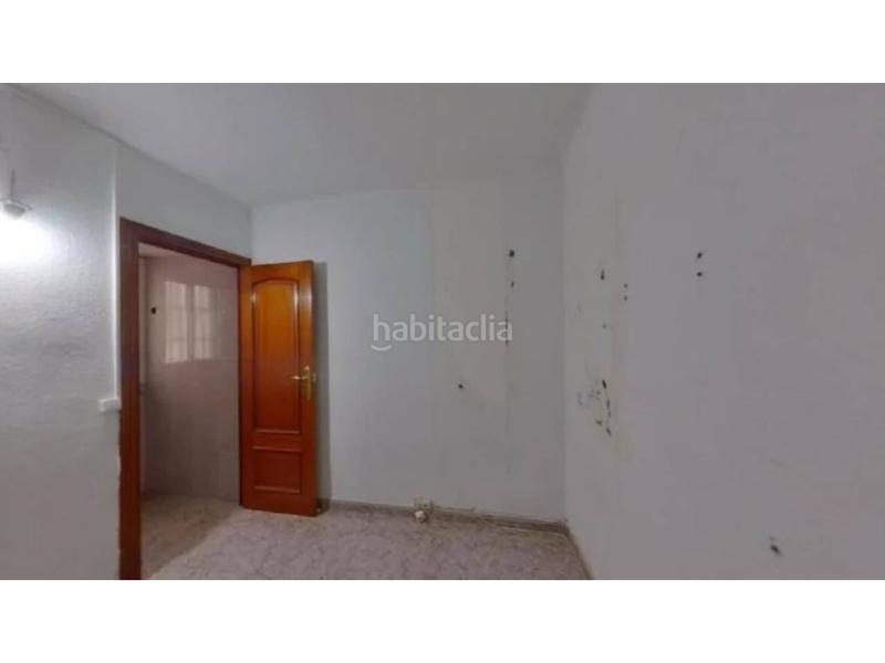 Foto 2778a55c-aaf7-46a2-acfd-b79790e8e559. Appartamento in Fondo Santa Coloma de Gramenet