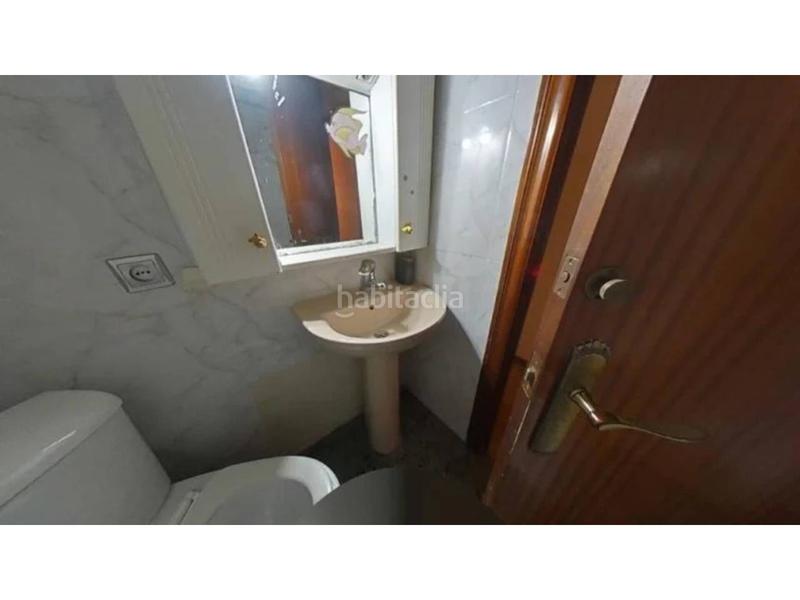 Foto 9223dd62-266b-4d30-b0f7-58d473f91679. Flat in Singuerlín Santa Coloma de Gramenet