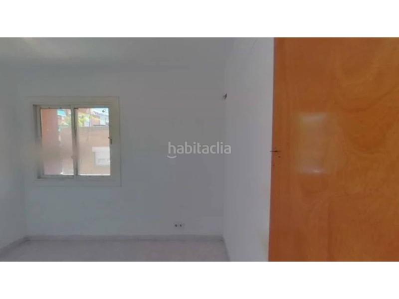 Foto 0123d7f9-2bba-4ac4-bc6f-f0e0e9d42d5f. Appartement dans Can Mariner Santa Coloma de Gramenet