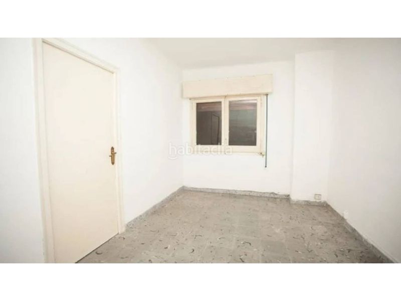 Foto 0b872bfd-94ae-4795-a5b3-2aff4010aad8. Pis a Raval Barcelona