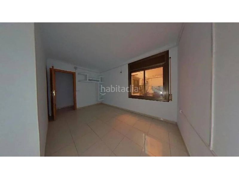 Foto b9565b38-8872-46b3-9393-e283fd398a79. Pis a Bon Pastor Barcelona