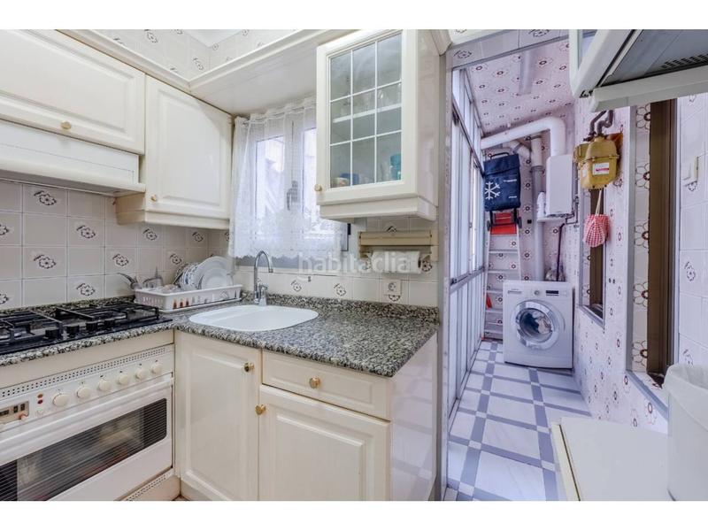 Foto bc3d39ce-4663-4eb5-a62c-fef430668bd1. Piso tu nuevo hogar en el corazón en Raval Barcelona