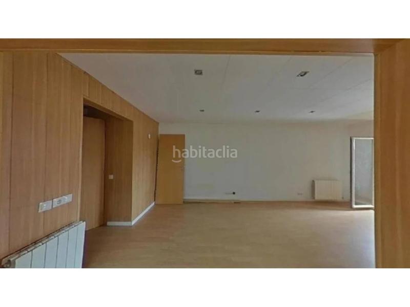 Foto 81e60e37-93b6-4a71-9440-bdb2638a3554. Appartement dans Singuerlín Santa Coloma de Gramenet
