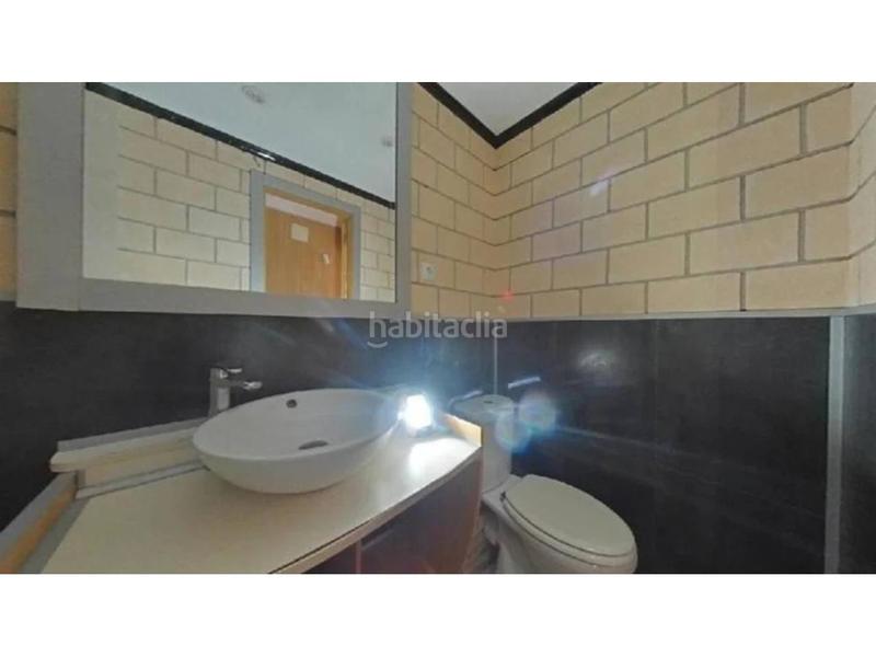 Foto e11aca84-cc0c-4658-a3e0-da145e99aece. Appartement dans Singuerlín Santa Coloma de Gramenet