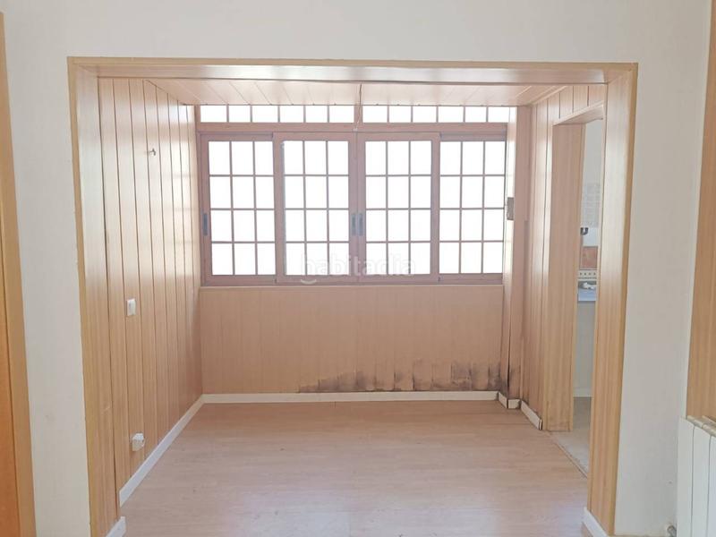 Foto f6d3737e-3071-4ddd-bf67-68adda4e7ea0. Appartement dans Singuerlín Santa Coloma de Gramenet