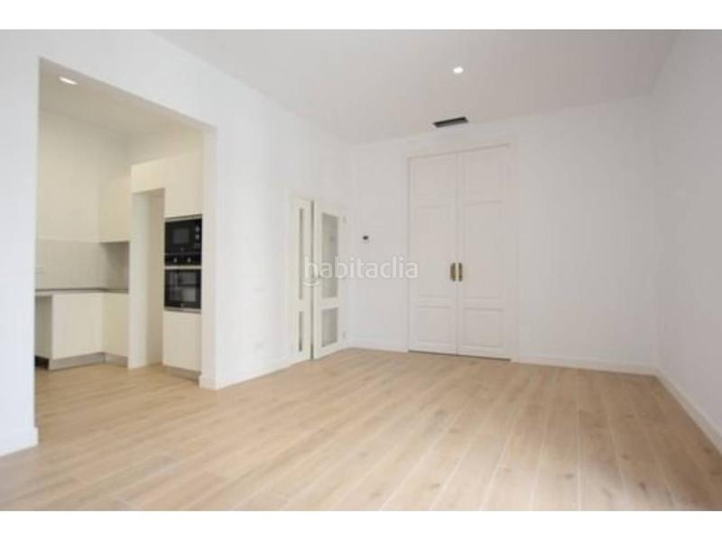 Foto f004dddd-9a3e-4f35-aafa-3df291f4fcda. Rent flat in Centre Mataró
