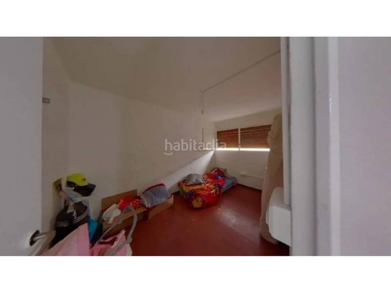 Foto 7040b1a4-e8eb-4e0b-a567-92ecb21f5f59. Piso  en venta en calle teulada en Besòs - Maresme Barcelona