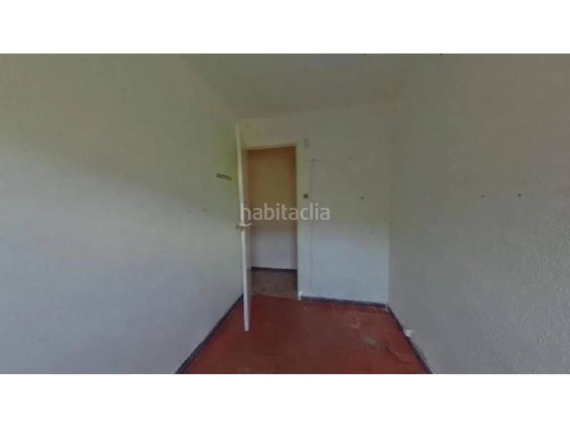 Foto f41e5d11-a964-4cf9-9fab-6eee3be6acfe. Piso  en venta en calle teulada en Besòs - Maresme Barcelona