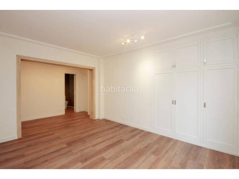 Foto 1e6065bf-2b67-4b90-8198-c66977f8d3ad. Piso exclusiva vivienda reformada en calle aribau en Barcelona
