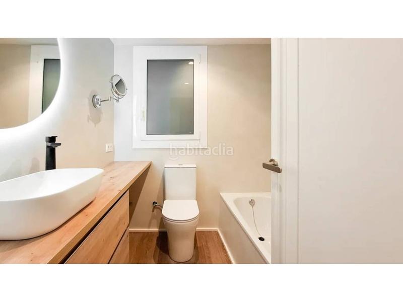 Foto 3772ef89-7202-484f-8b7d-eb670057a32c. Piso exclusiva vivienda reformada en calle aribau en Barcelona