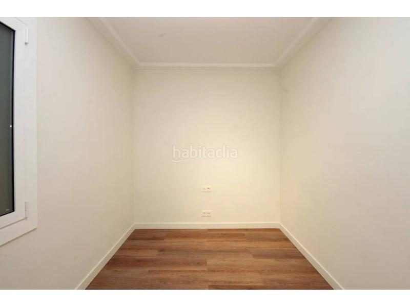 Foto 7d4aca9e-9acd-480c-b3ec-910aec385bc5. Piso exclusiva vivienda reformada en calle aribau en Barcelona