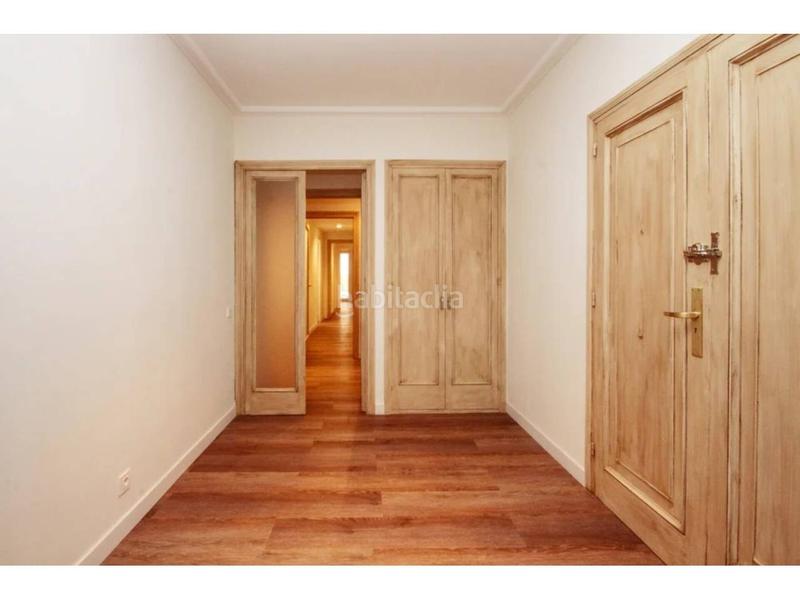 Foto 82a972e9-f166-445a-ac13-0428d2f5ac39. Piso exclusiva vivienda reformada en calle aribau en Barcelona